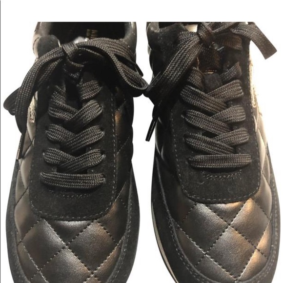 - Michael kor black quilted lace up man made…price is FIRM - Picture 1 of 8